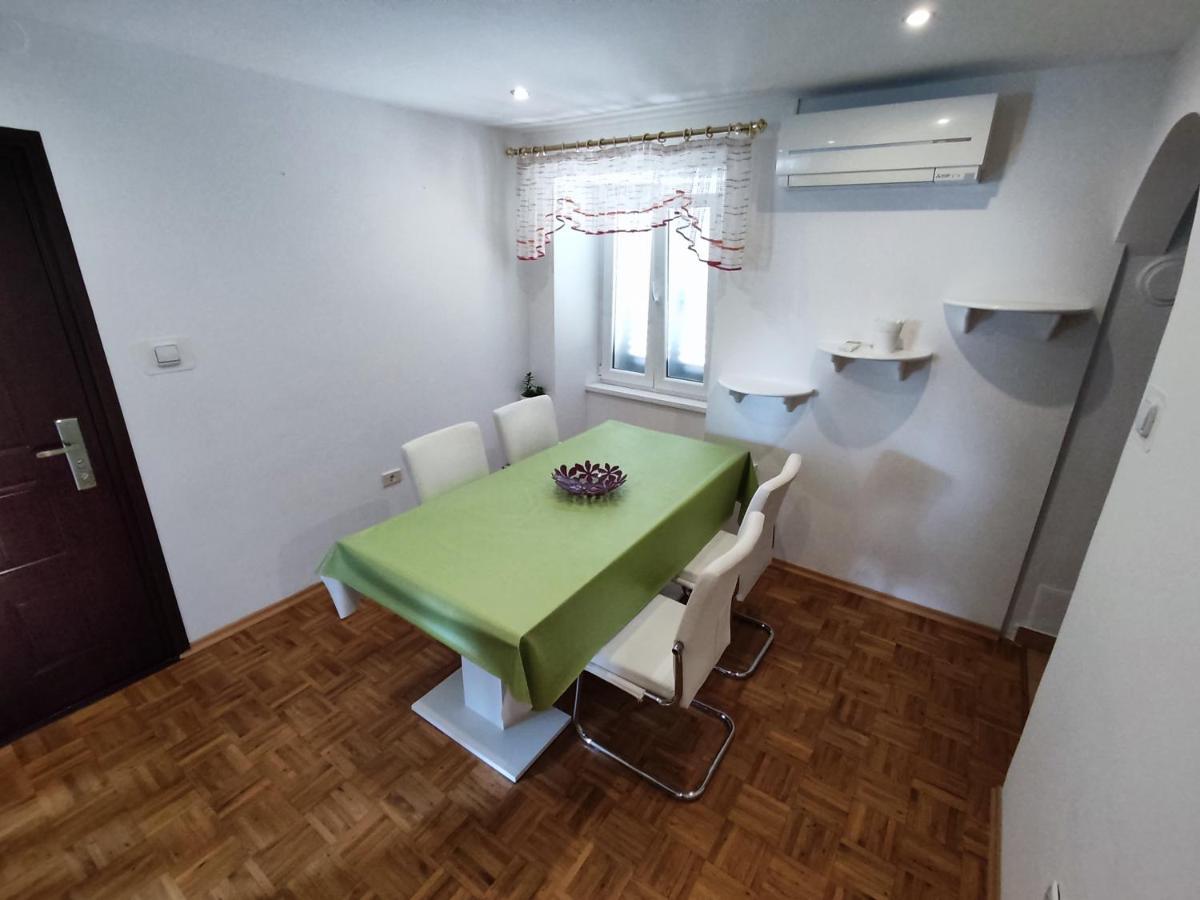 Silvo Apartments Κόπερ Εξωτερικό φωτογραφία